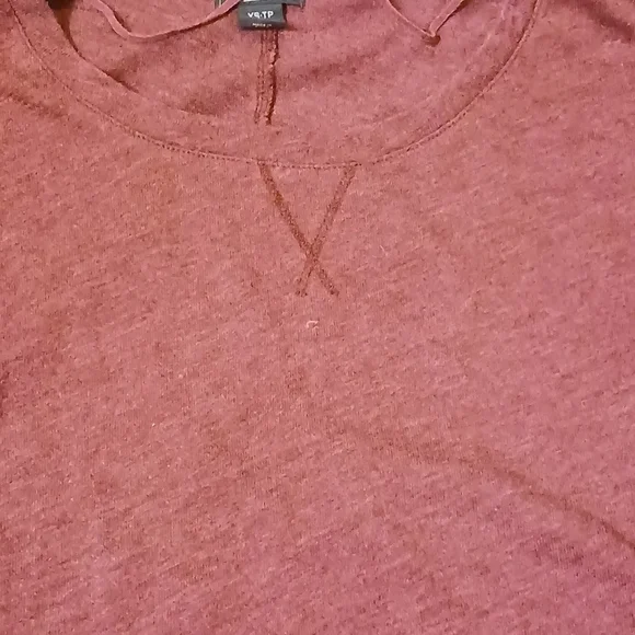 (XS) Roots shirt - Picture 2 of 5